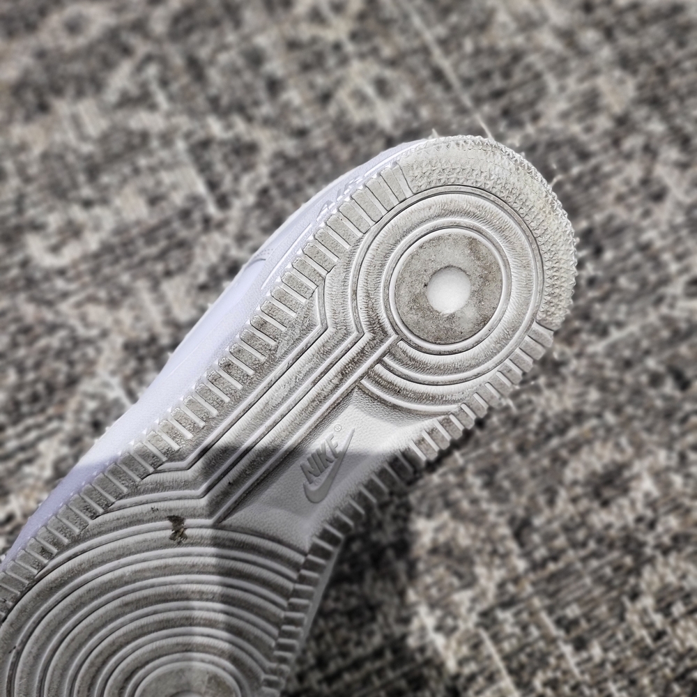 Nike White Sneakers - Picture 4 of 5